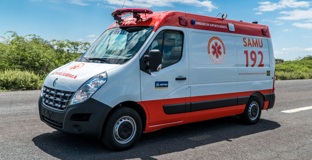 Prefeito Manezinho Lourenço e vereador Jeffeson Menezes garantem nova ambulância do SAMU para Sumé com apoio do deputado Luiz Couto