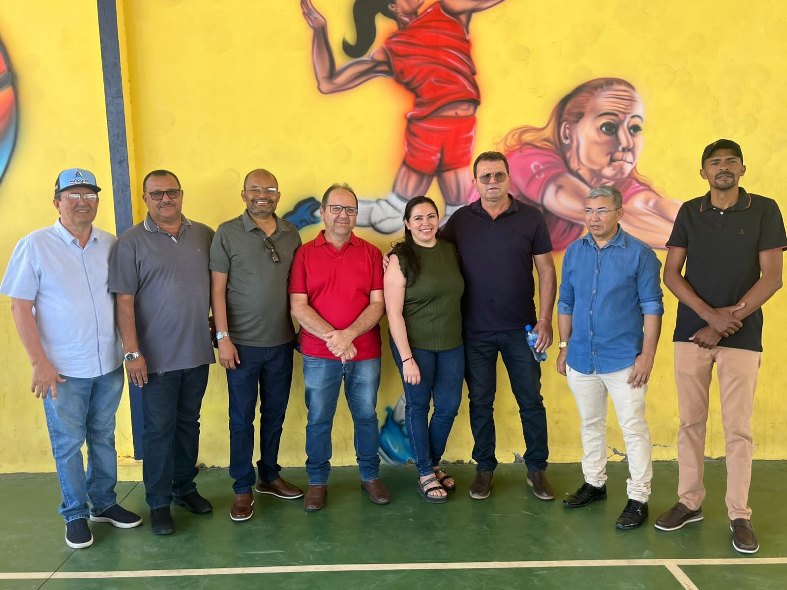 Vereadores participam de entrega de escrituras no Conjunto Habitacional em Sumé