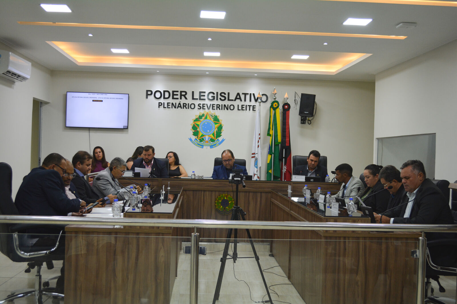 Câmara Municipal de Sumé realiza 11ª Sessão Ordinária de 2025 com destaque para ações em cultura, infraestrutura e homenagens
