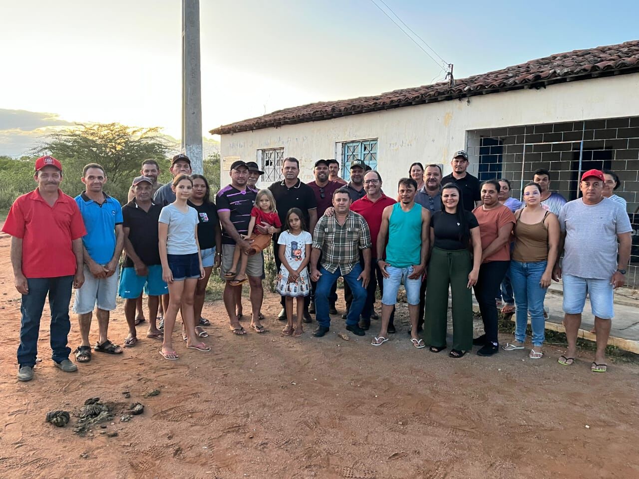 Presidente da Câmara, Jeffeson Menezes, participa de reunião com prefeito Manezinho e autoridades na zona rural